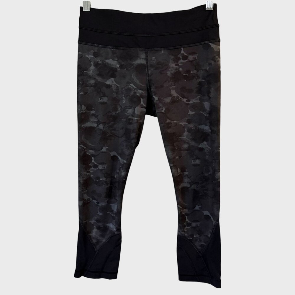 Lululemon Cropped Athletic Leggings Black Camo Women's 4 Running Activewear Yoga
